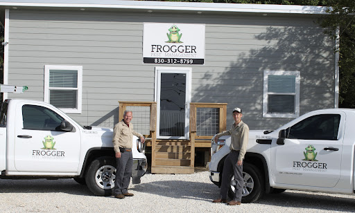 Pest Control Services by Frogger Pest Management in Canyon Lake, Texas