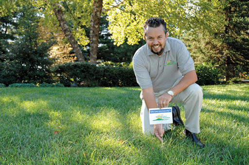Pest Control Services by Naturalawn Of America in Fulshear, Texas